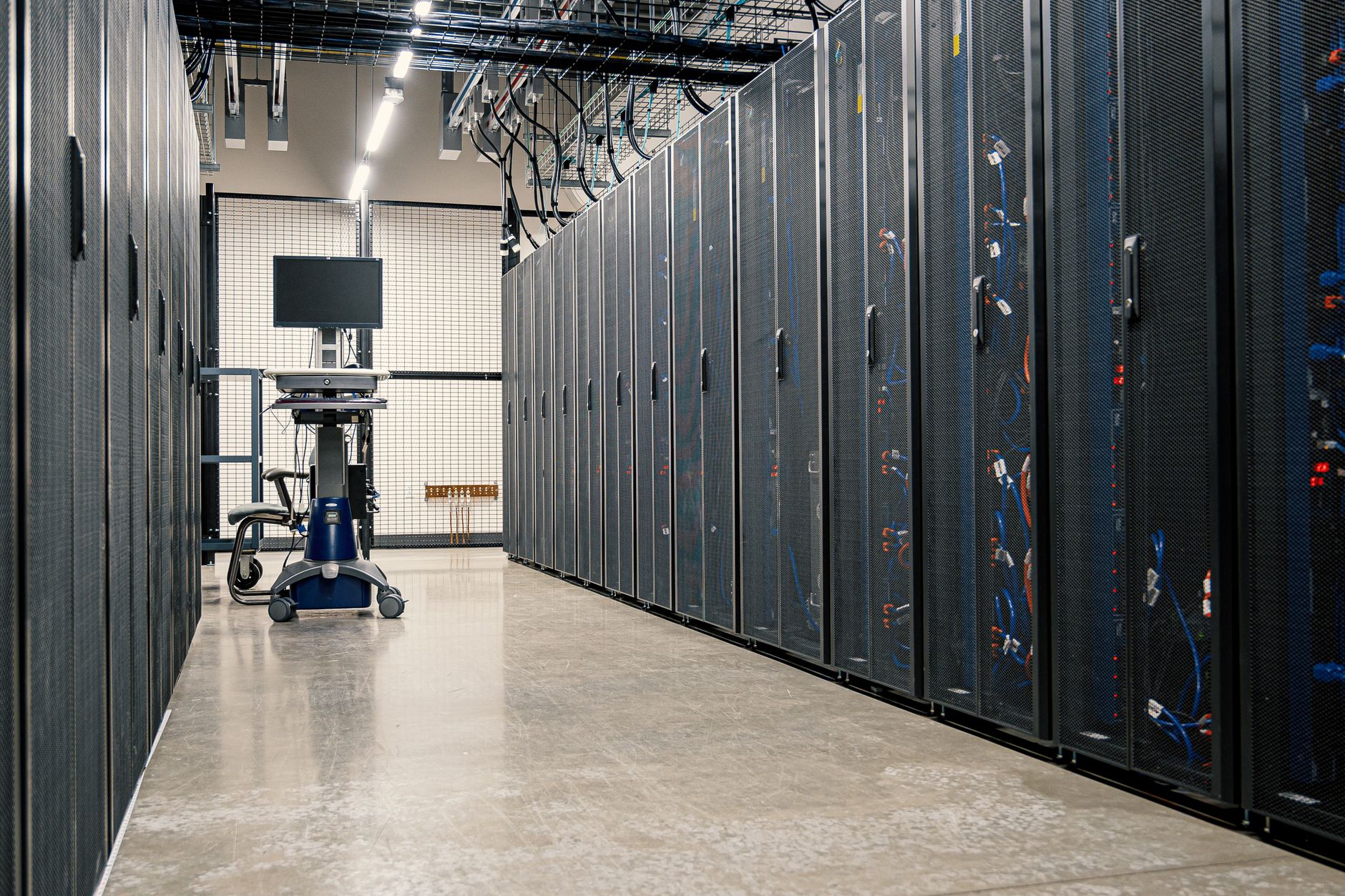 Lei cria regime tributário para data centers e exige energia limpa, pesquisa e capacidade no Brasil